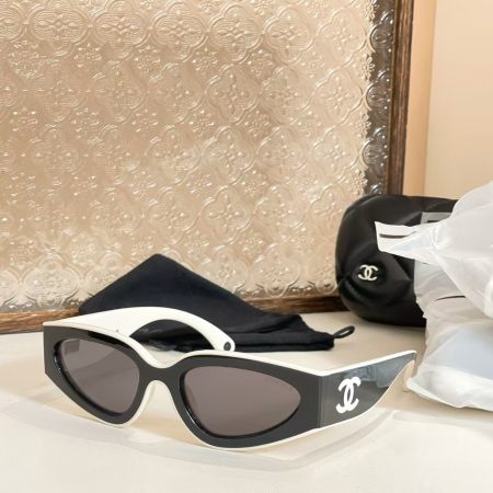 Chanel Sunglasses CH6056 - Black & White Polarized - Image 2