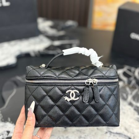 Chanel Vanity with chain Bag - Image 4