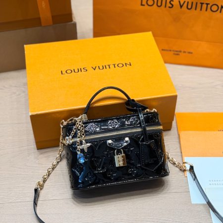 LV Vanity Chain Pouch Monogram Bag - Image 5