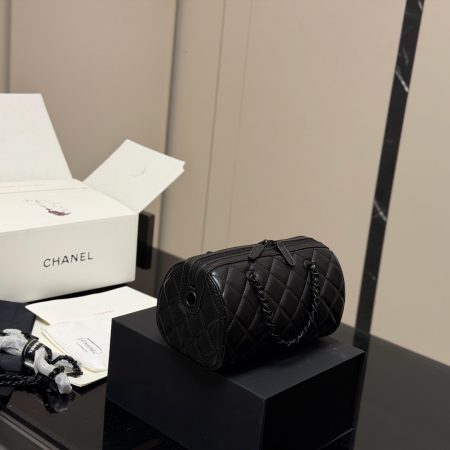 Chanel 25P Bowling Bag - Image 7