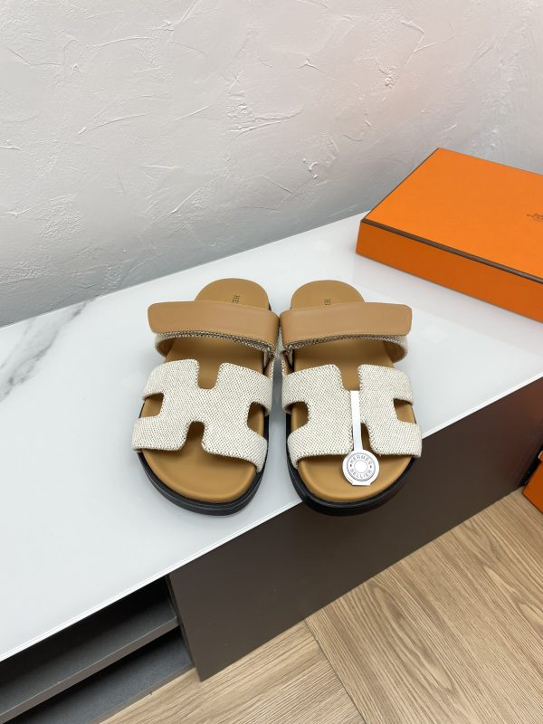 Hermès Chypre Sandals