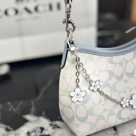 Coach Tote Bag - Image 8