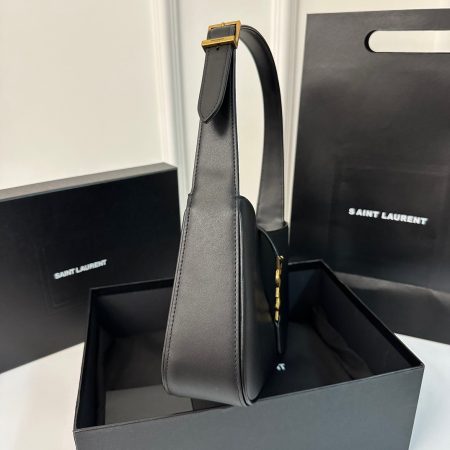 Saint Laurent Le 5 à 7 Hobo Shoulder Bag - Image 6