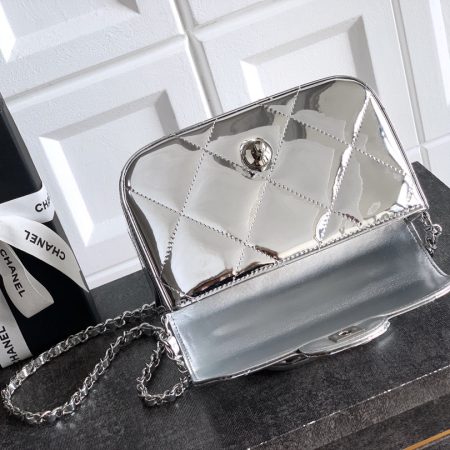 Chanel Small Clutch with Chain Bag - 10A Mirror Version - Image 6