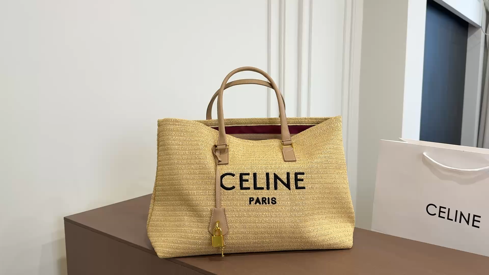 Céline Straw Tote Bag - Image 2