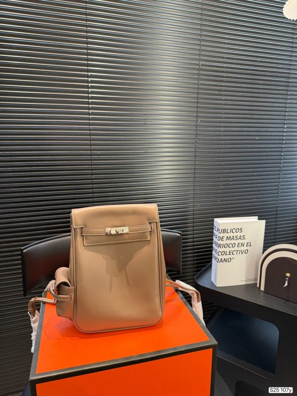 Hermès Kelly Jump Backpack