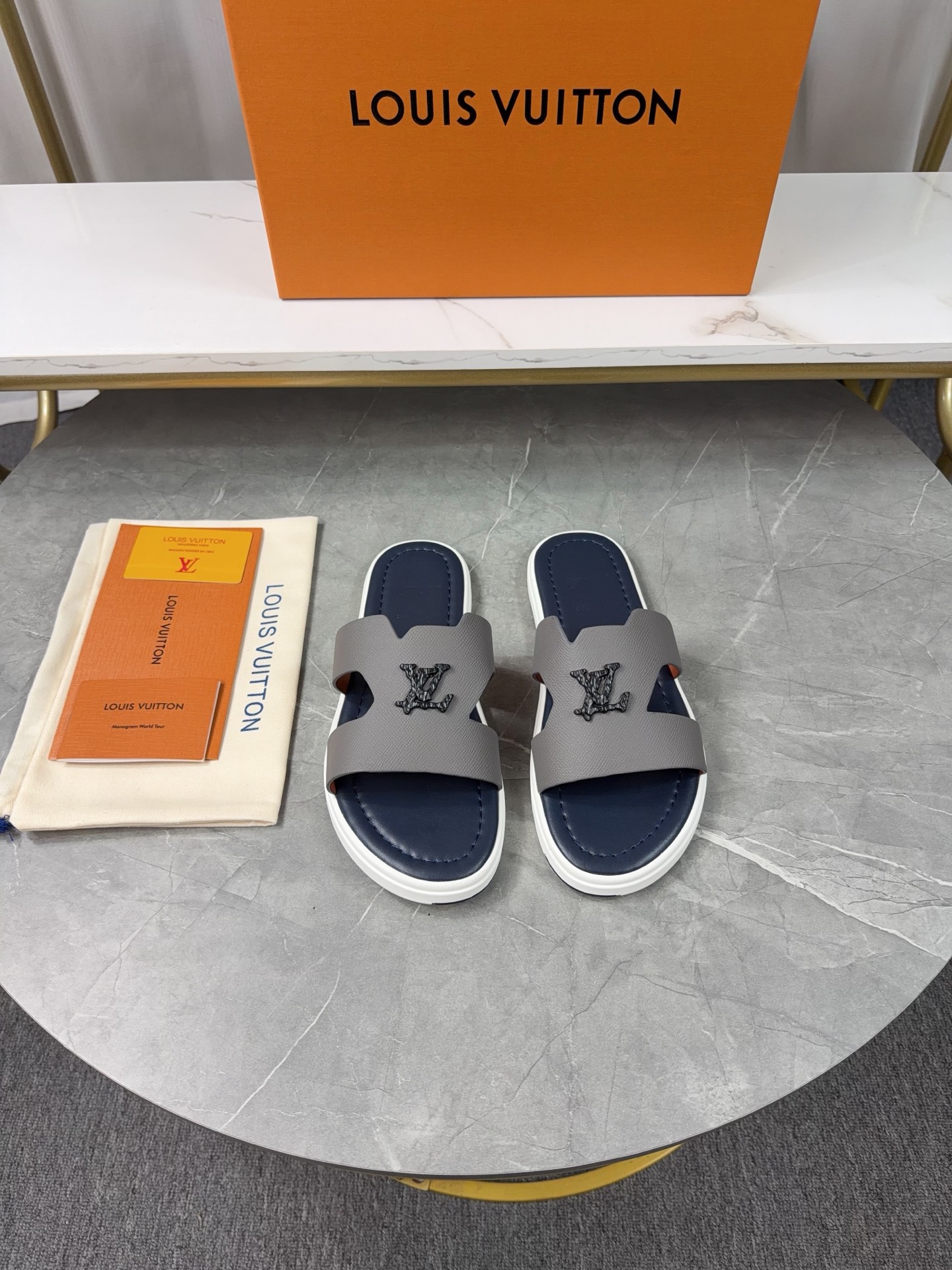 LV Citybreak Mule - Image 4