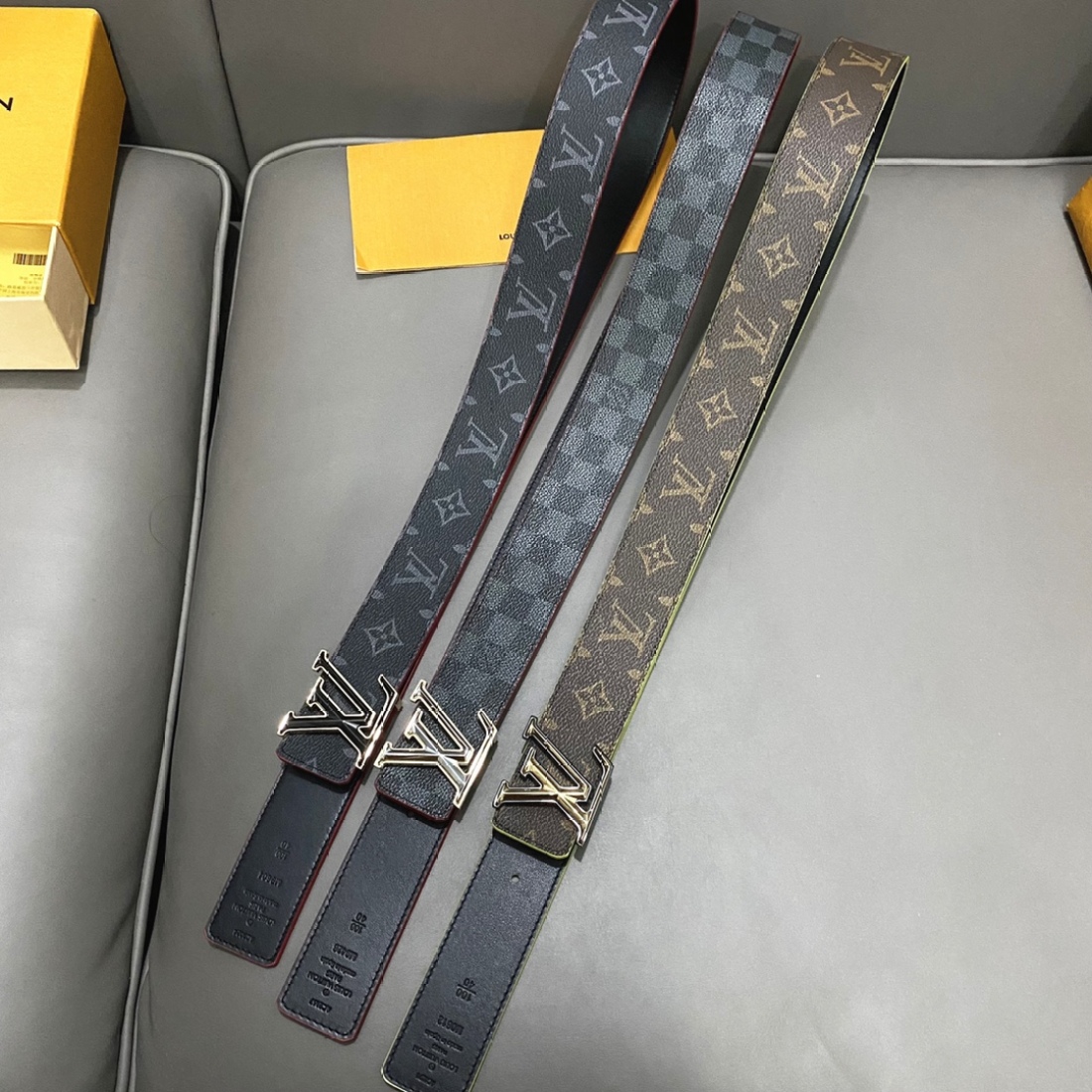 LV Pyrmide Truck L Men's Belts 40mm - Image 6