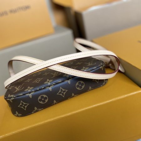 LV Pochette Accessoires M82766 - Image 2