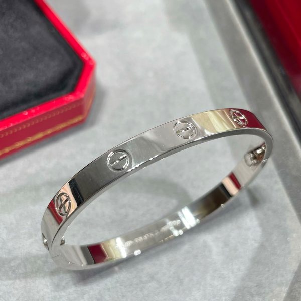 Cartier LOVE Bracelet