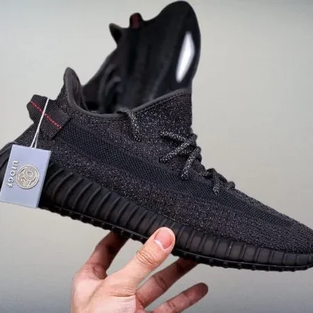 Yeezy350 Boost V2 Black - Image 5