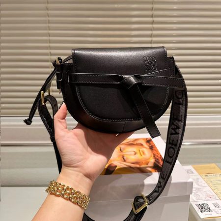 Loewe Gate Shoulder Bag Mini - Image 5