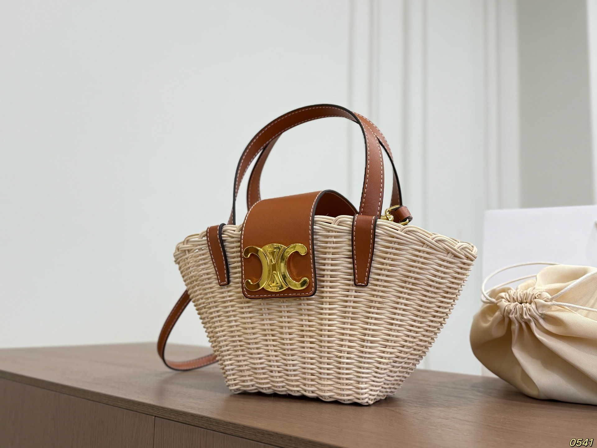 Céline Woven Bag - Image 1