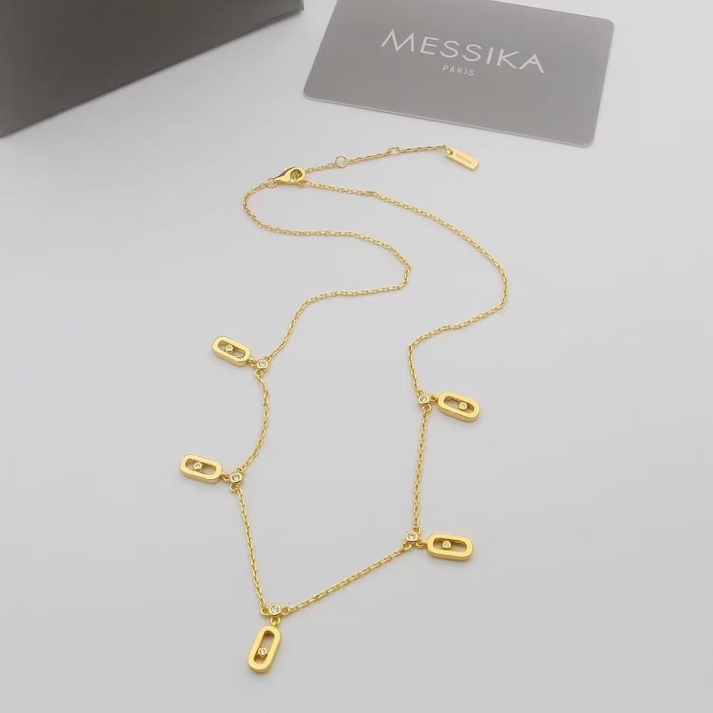 Messika Lucky Necklace - Image 3