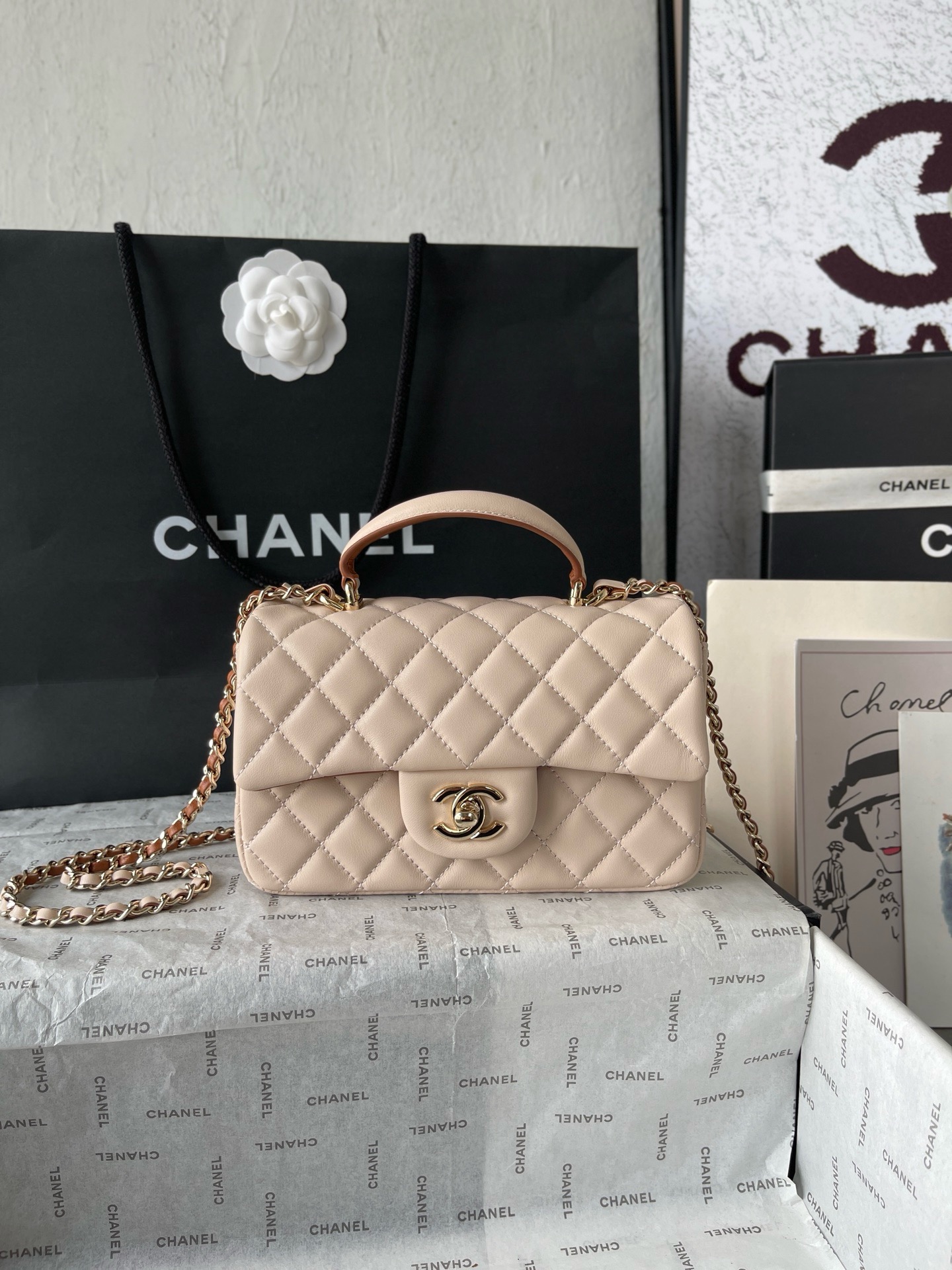 Chanel CF Handbag - Image 1