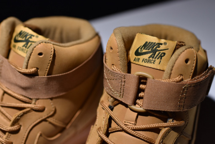 Nike AIR FORCE 1 HIGH 07 LV8 FLAX - 806403-200 - Image 4