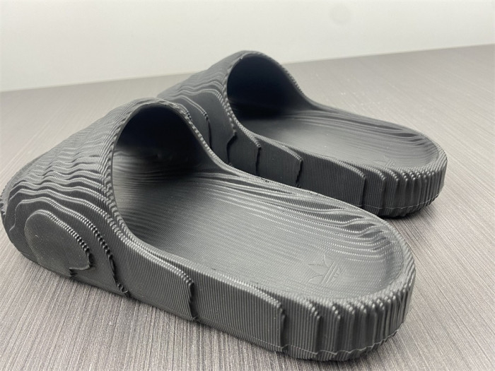 Yeezy Slide new collection 5 - Image 11
