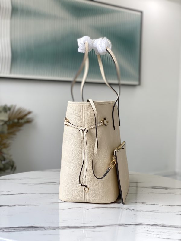 Neverfull MM m45684