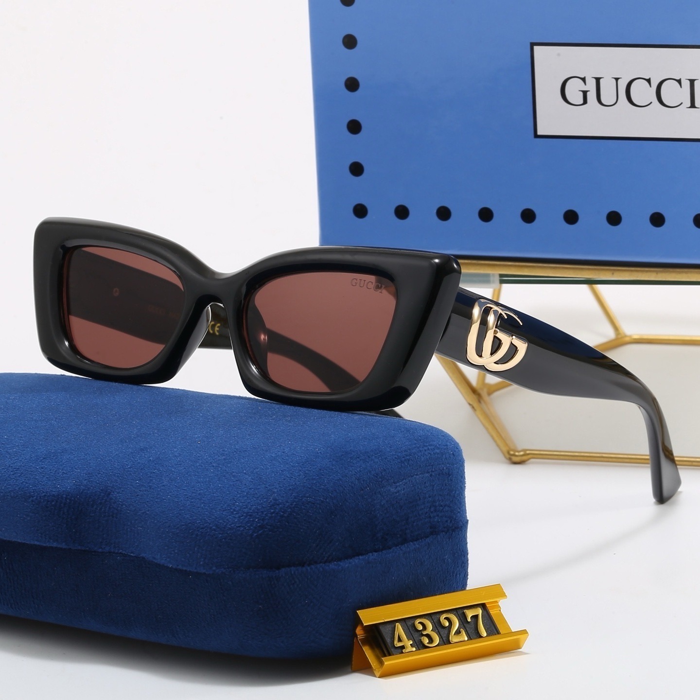 Gucci Fashionable Sunglasses - Image 6