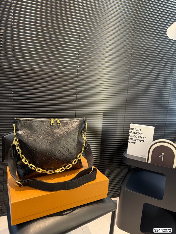 LV  Bag