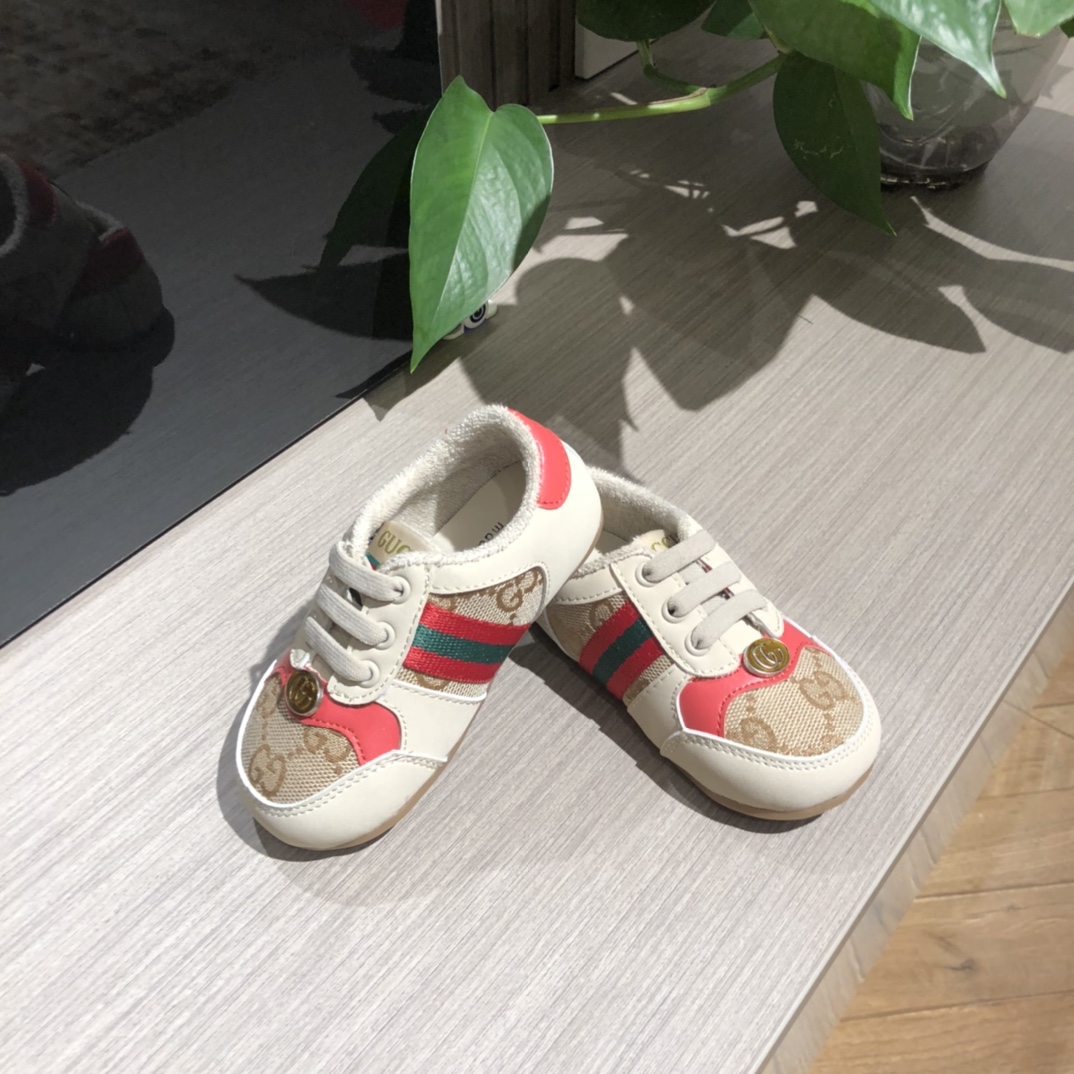 Gucci Children's Shoes - Image 6