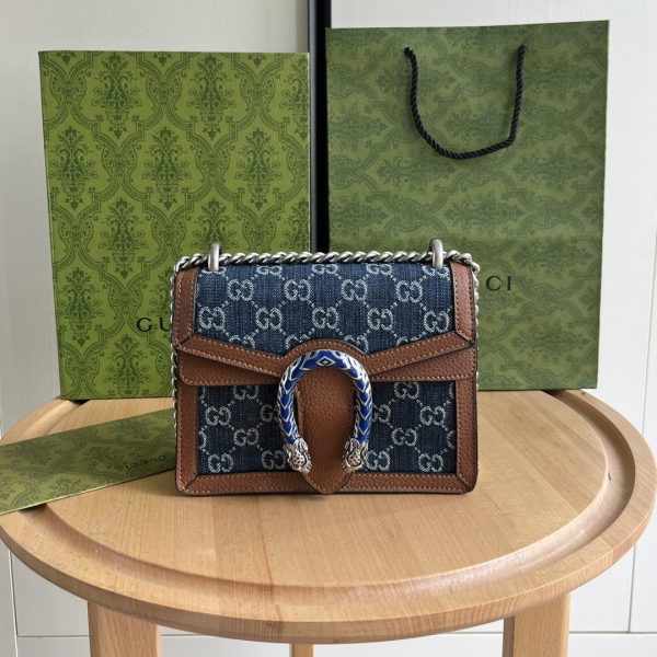 GUCCI Mini Dionysus Shoulder Bag