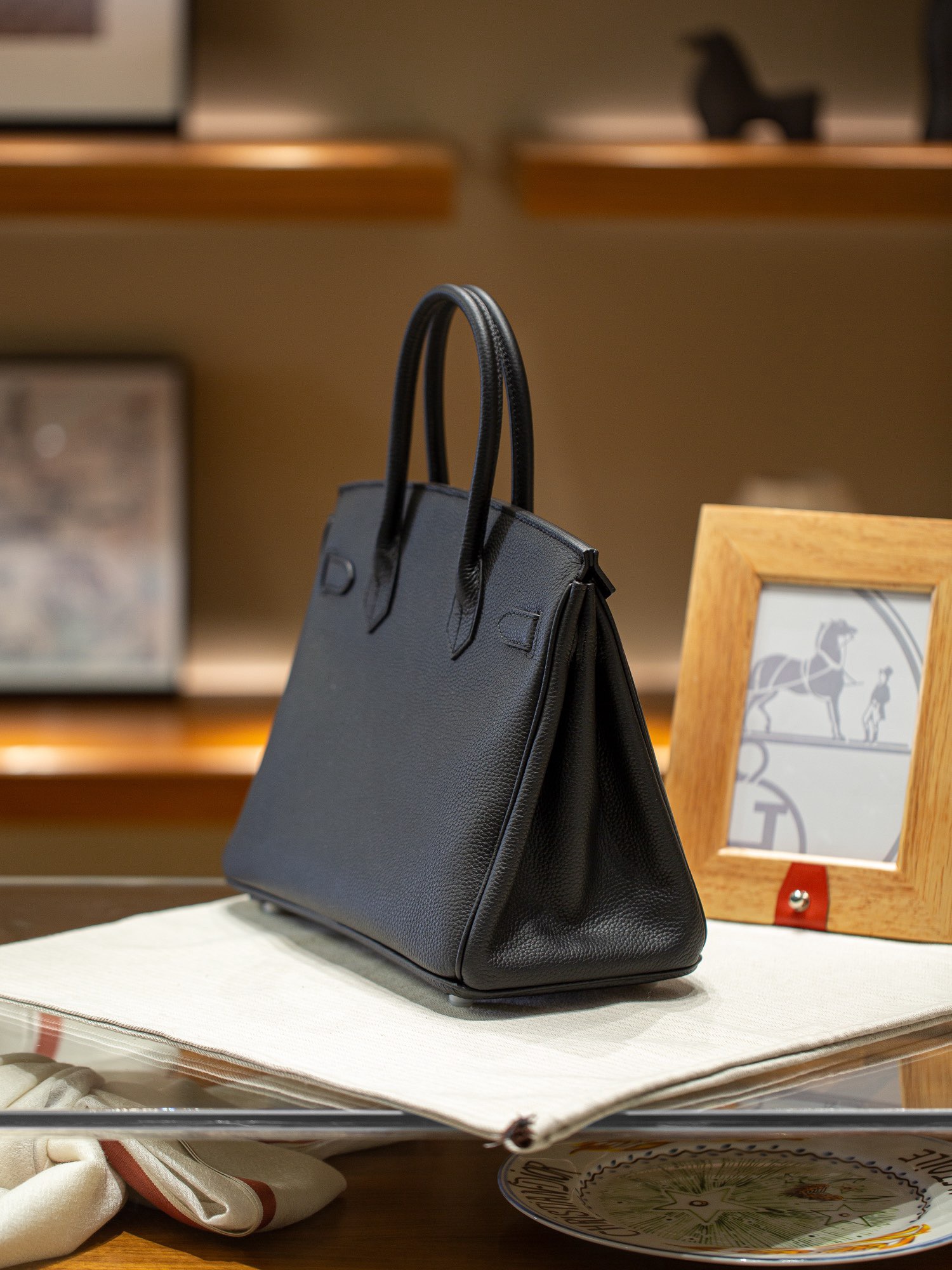Hermès Birkin 30 black Togo Leather Gold Hardware Bag - 10A Mirror Version - Image 6
