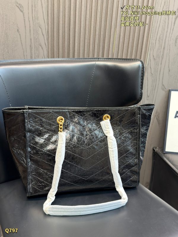 Saint Laurent NIKI Shopping In Vintage Leather