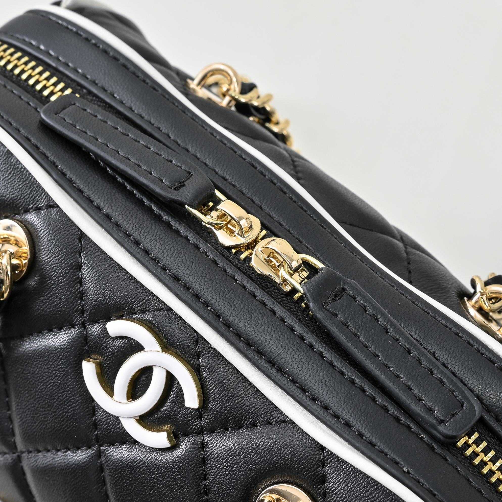 Chanel Matelasse Drum Mini Boston Bag - Image 5