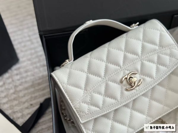 Chanel 25C Clutch with Chain