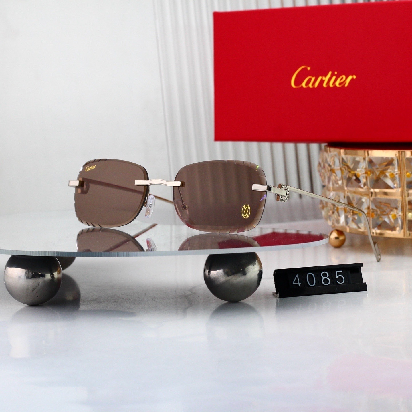 Cartier Fashionable Sunglasses - Image 3