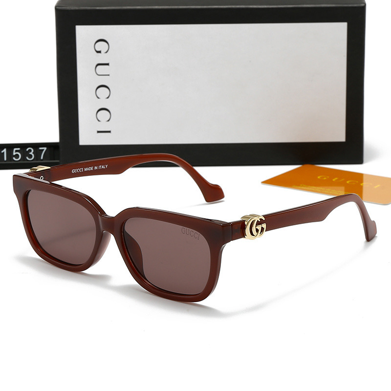 Gucci Fashionable Sunglasses - Image 6
