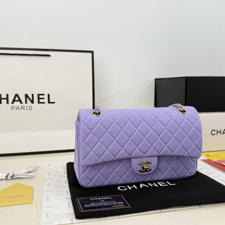 Chanel Classic Double Flap Bag - Image 4