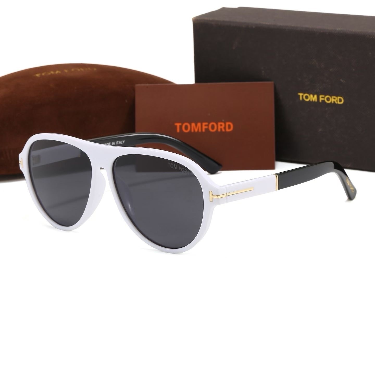 Tom Ford Fashionable Sunglasses - Image 5