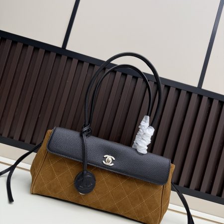 Chanel Togo Cowhide Tote Bag - Image 2
