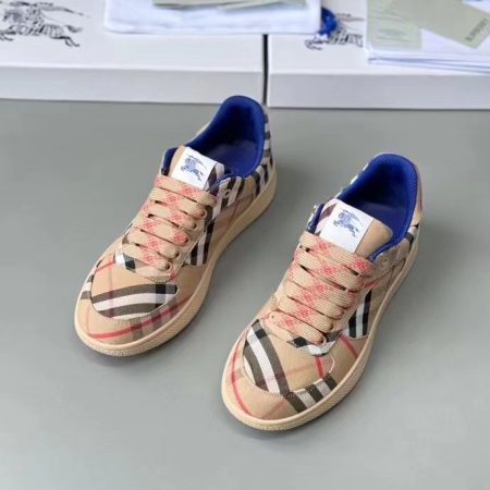 Burberry Couple's Casual Sneakers - Image 3