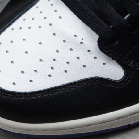 AIR JORDAN 1 RETRO HIGH OG "BLUE MOON" 555088-115 - Image 5