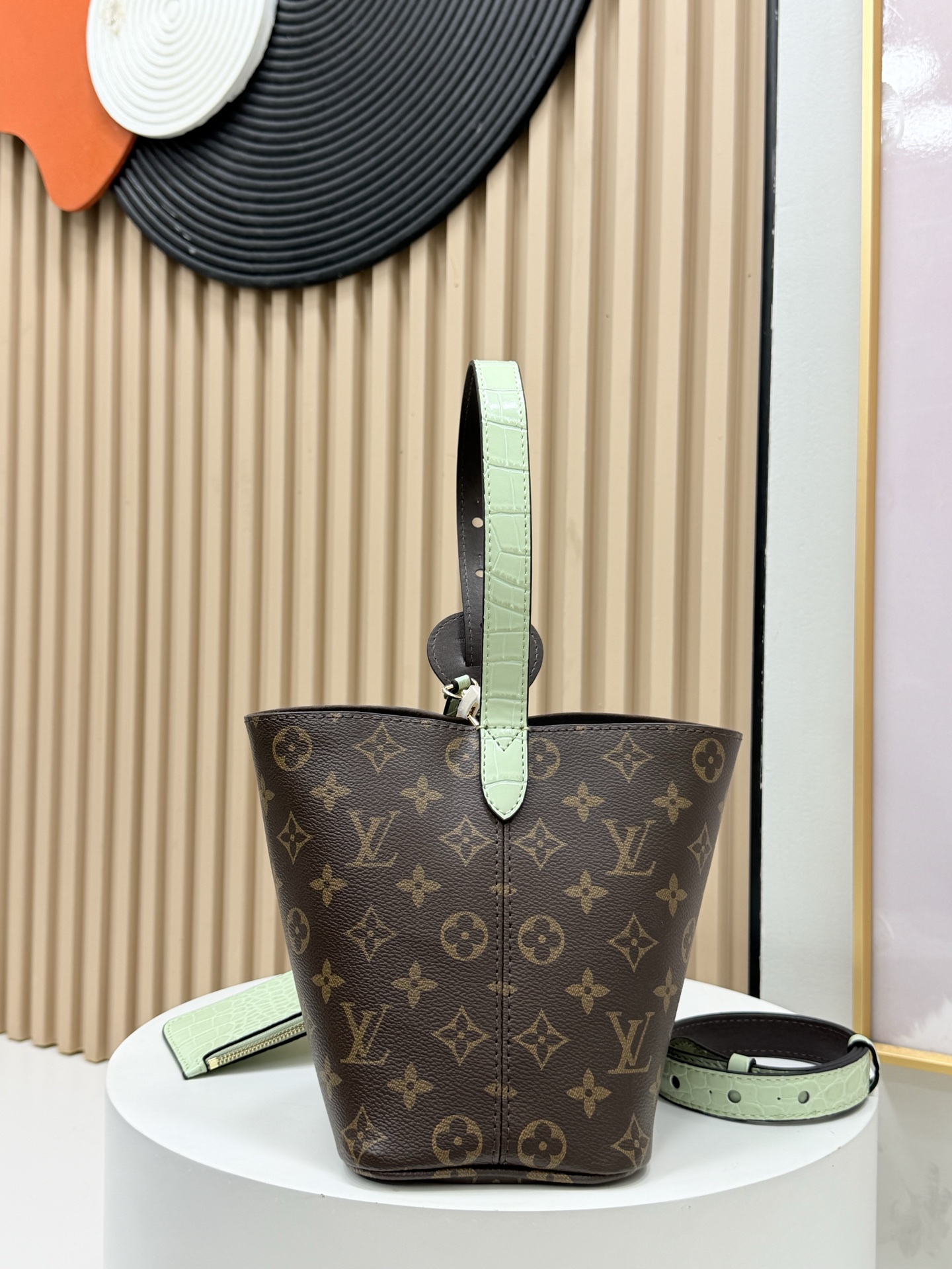 LV Allin BB Bag - Image 7