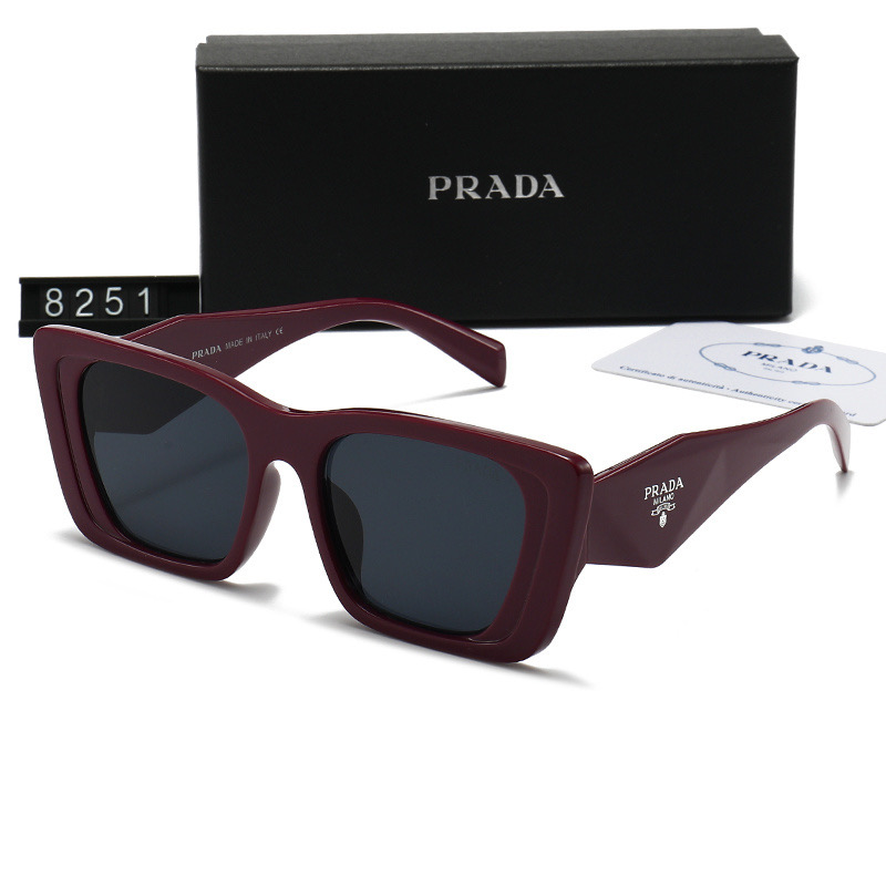 Prada Fashionable Sunglasses - Image 6