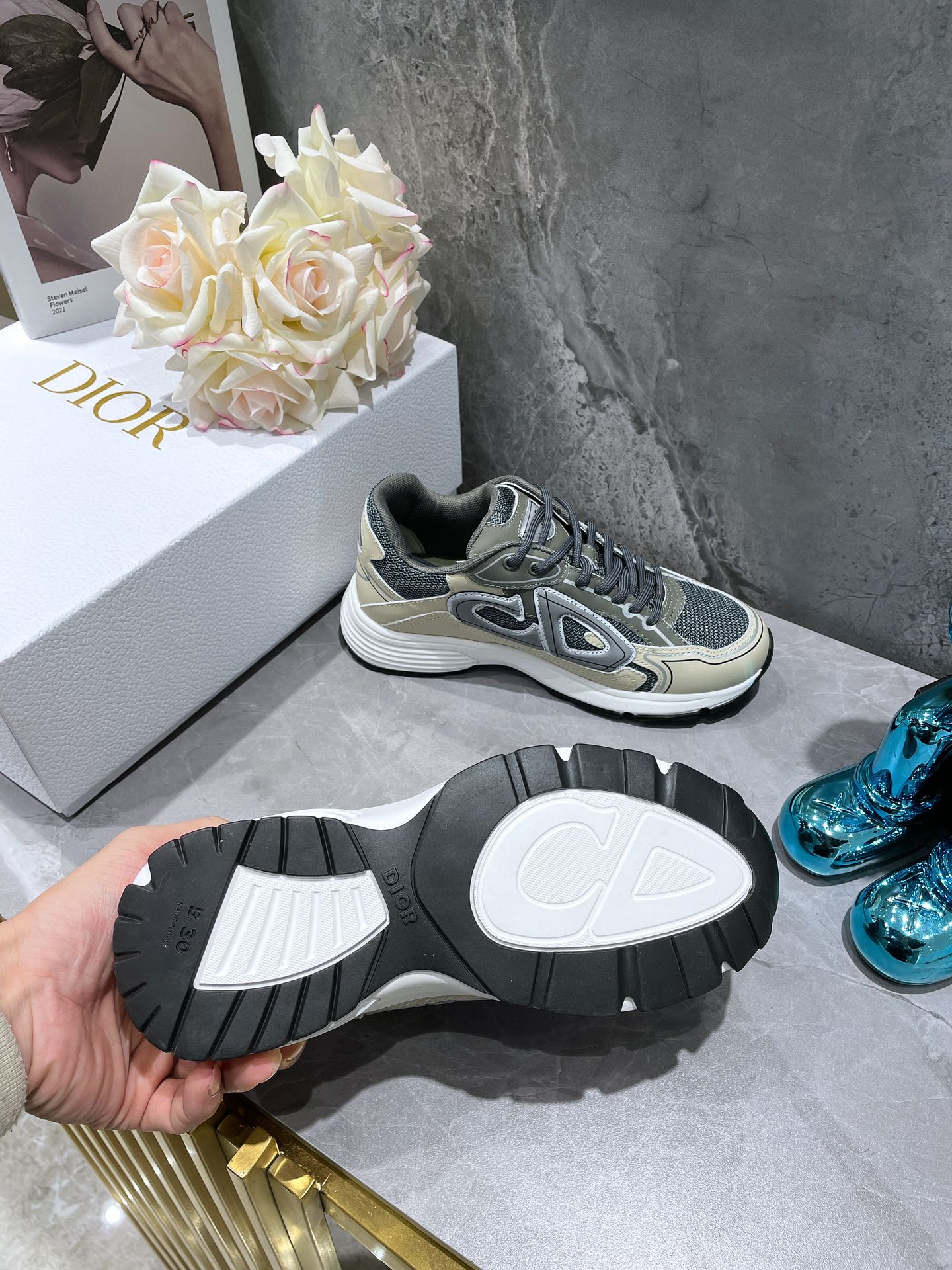 Dior B30 Dad Sneakers Green Gray (AA Normal Quality Version) - Image 10