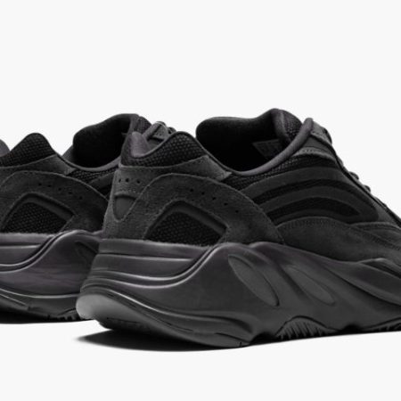 Yeezys Boost 700 V2 “ Vanta" - Image 3