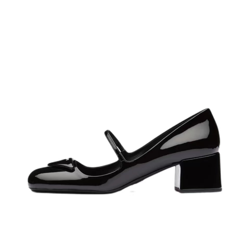 Prada  Patent Leather Medium Low 4.5CM Sandals Slide - Image 2
