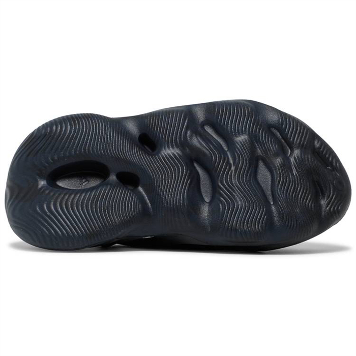 Yeezy Foam Runner Mineral Blue GV7903 - Image 4