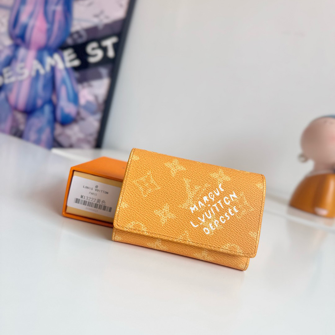 LV Wallet - Image 3