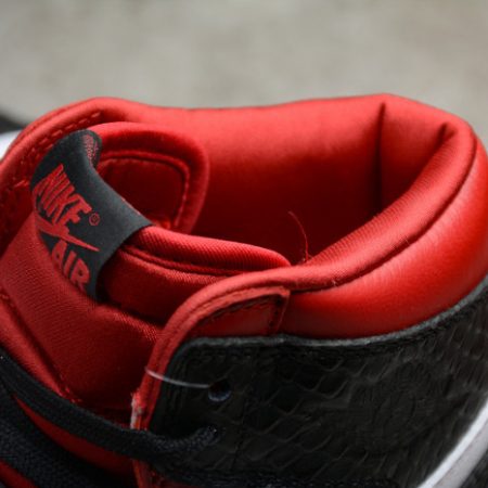 AIR JORDAN 1 HIGH OG SATIN SNAKE CD0461-601 - Image 9