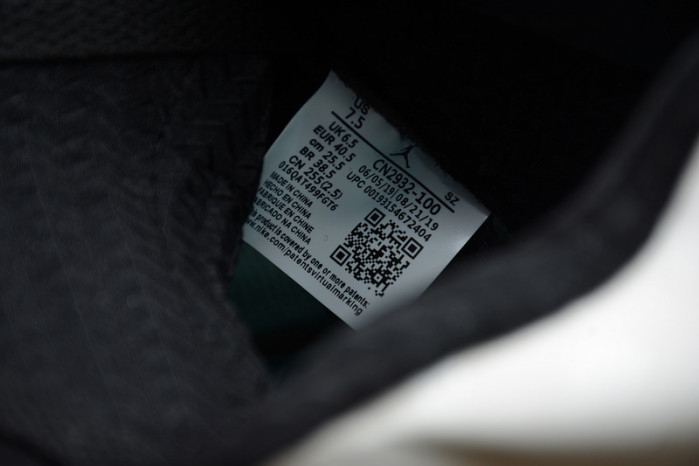 Air Jordan 5 Retro Island Green CN2932-100 - Image 4