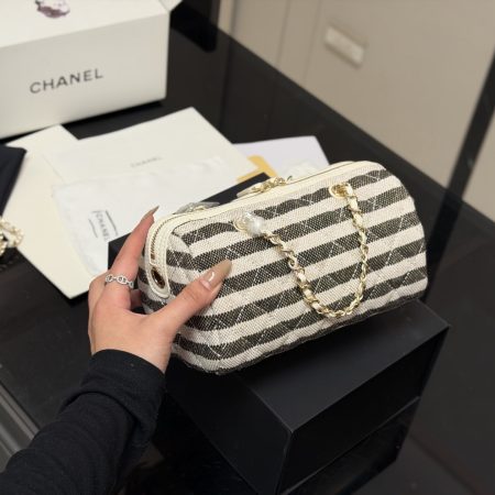 Chanel Clutch With Chain Bag - Image 2