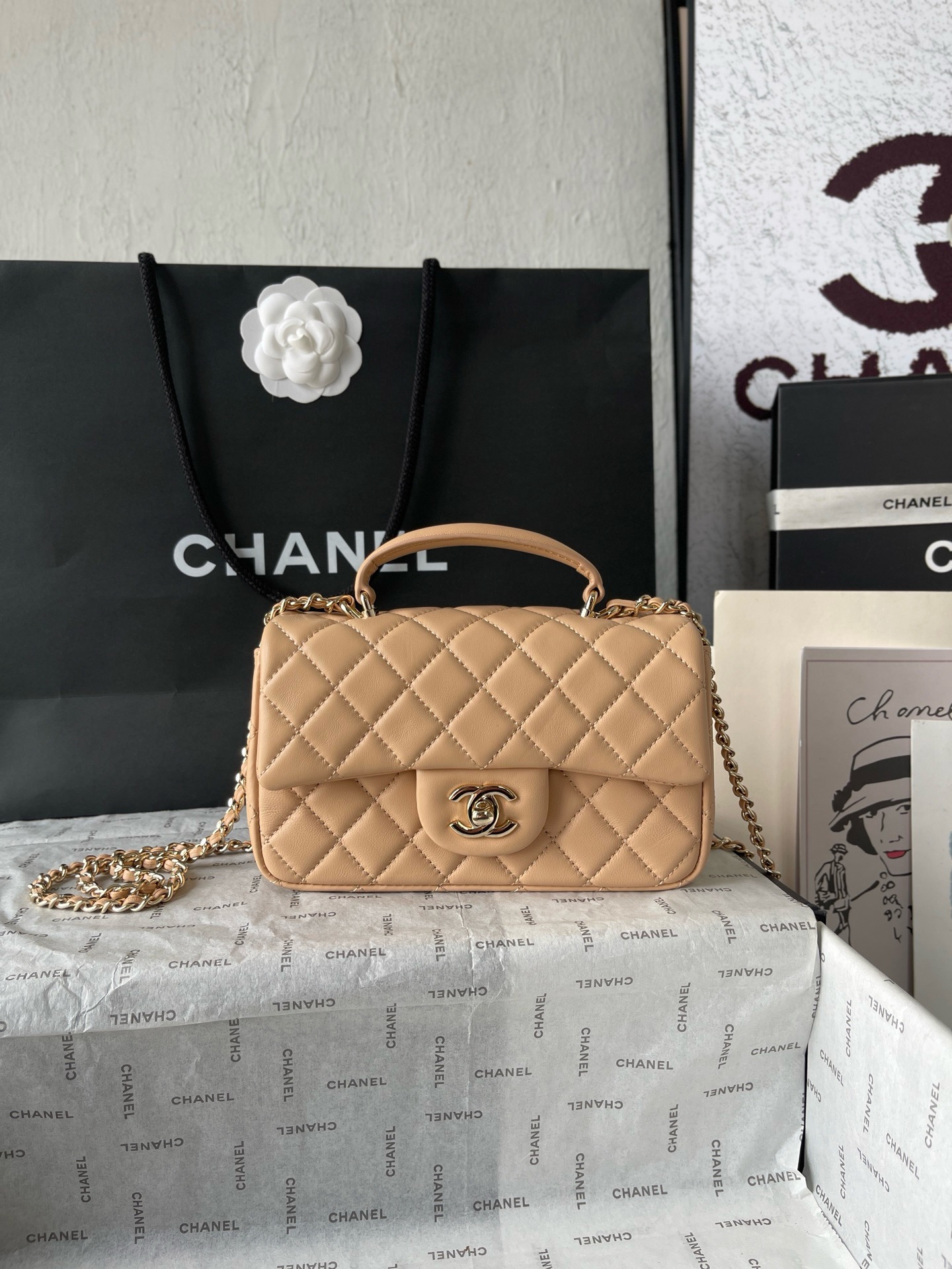 Chanel CF Handbag - Image 18