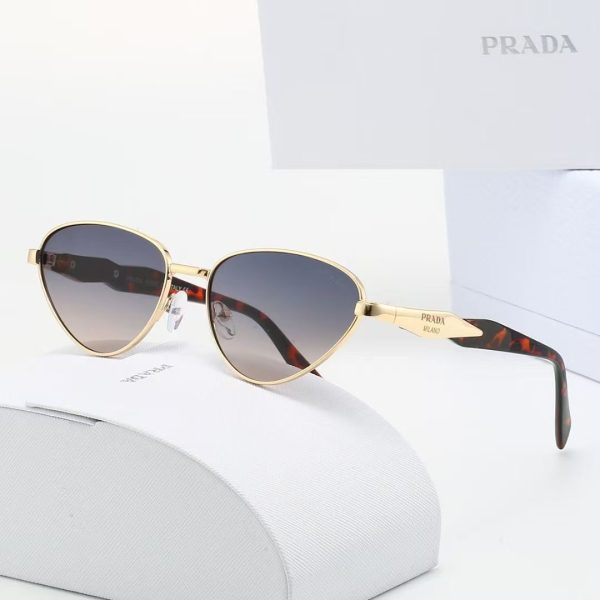 Prada Fashionable Sunglasses