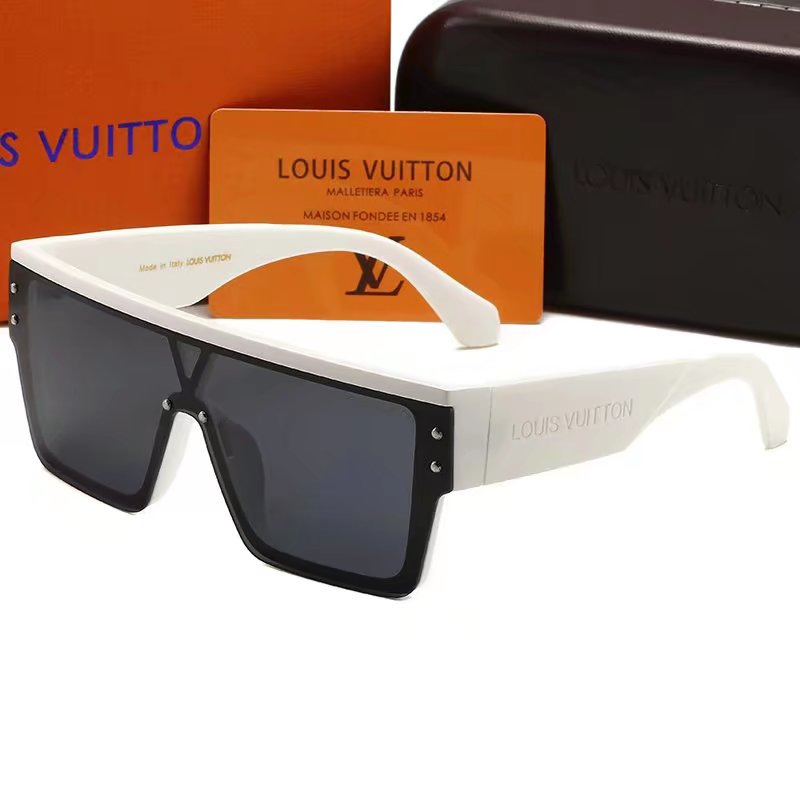 LV Fashionable Sunglasses - Image 7